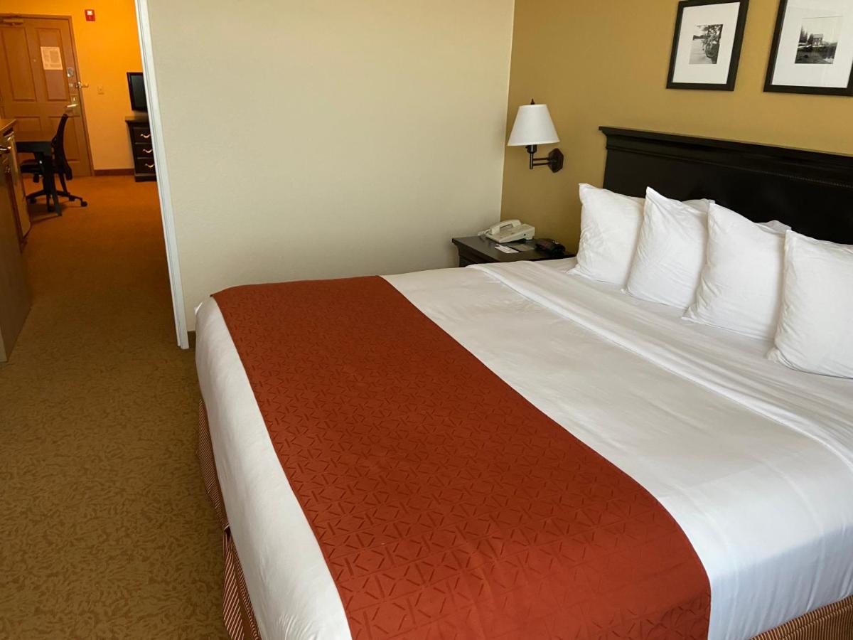 Country Inn & Suites By Radisson, Dundee, Mi Экстерьер фото