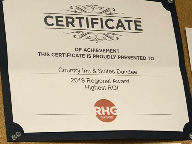 Country Inn & Suites By Radisson, Dundee, Mi Экстерьер фото