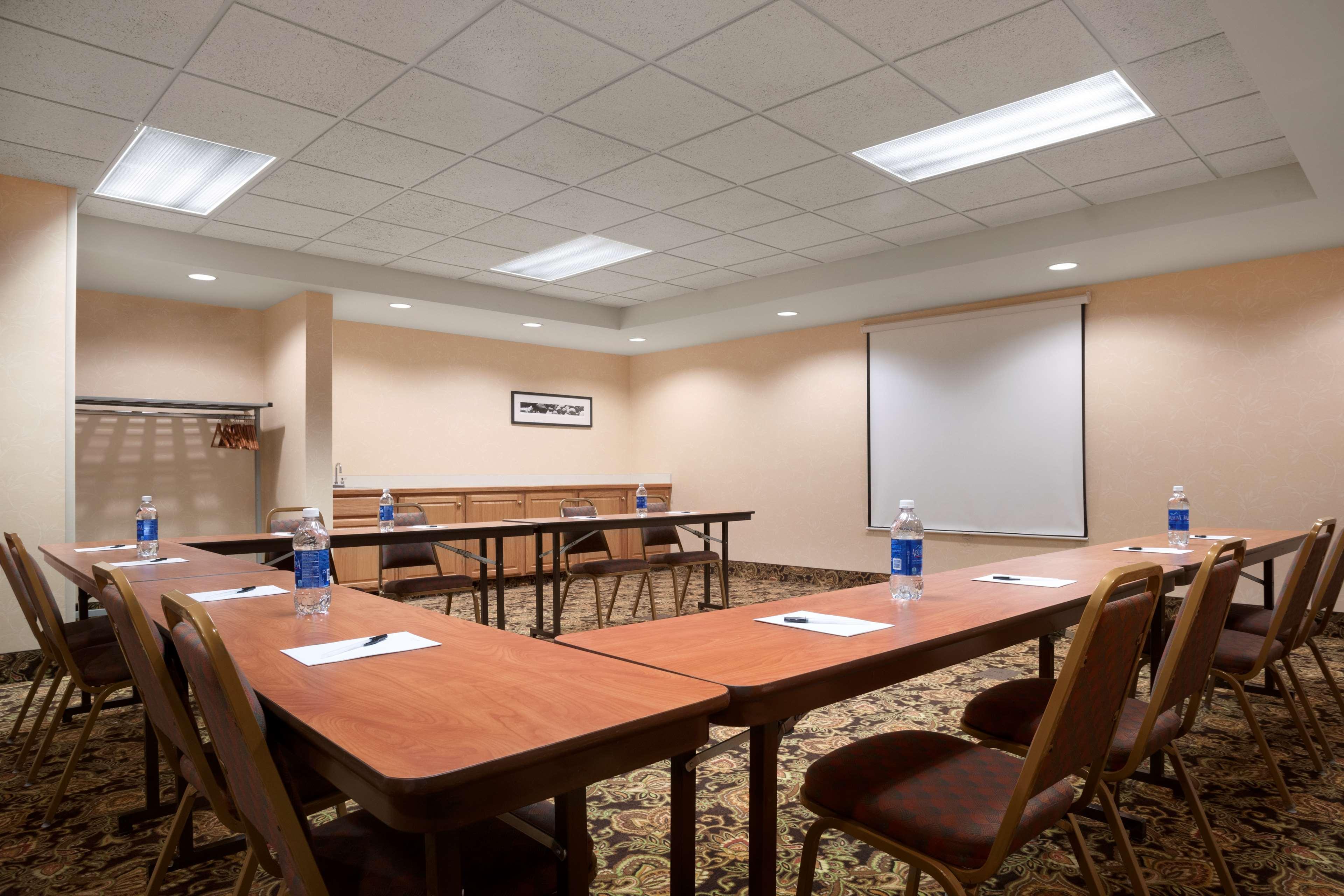 Country Inn & Suites By Radisson, Dundee, Mi Экстерьер фото
